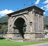 Vecchio Arco d'Augusto ad Aosta